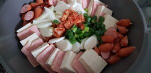 부대찌개, 햄 맛 살리는 3가지 조합