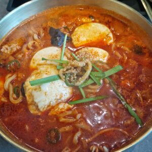 짬뽕순두부찌개, 얼큰하게 끓이는 3가지 팁 짬뽕순두부찌개, 얼큰하게 끓이는 팁 3가지